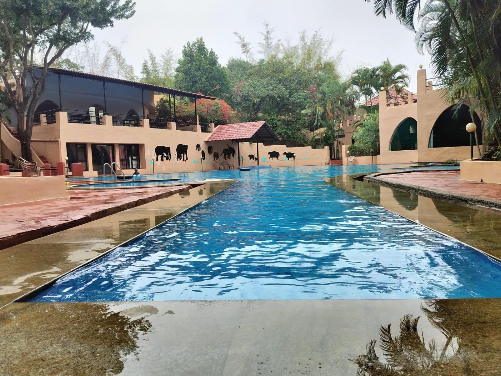 The Country Club Wildlife Resorts Bandipur Exterior photo